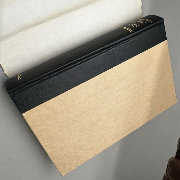 ROOTS by Alex Haley First Edition 1976 Doubleday Hardcover with Dust Jacket - Picture 10 of 13